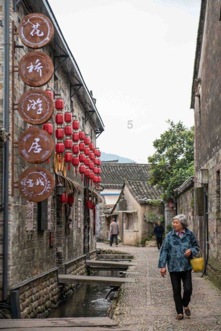 暗黑精灵的装扮